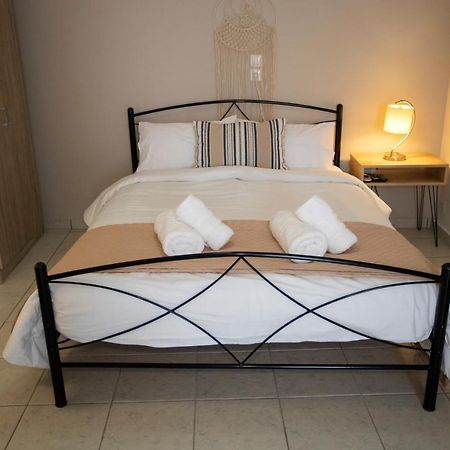 Syros Moments Apartment Ermoupoli Luaran gambar