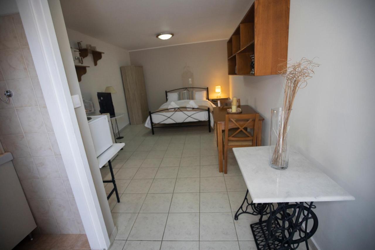 Syros Moments Apartment Ermoupoli Luaran gambar