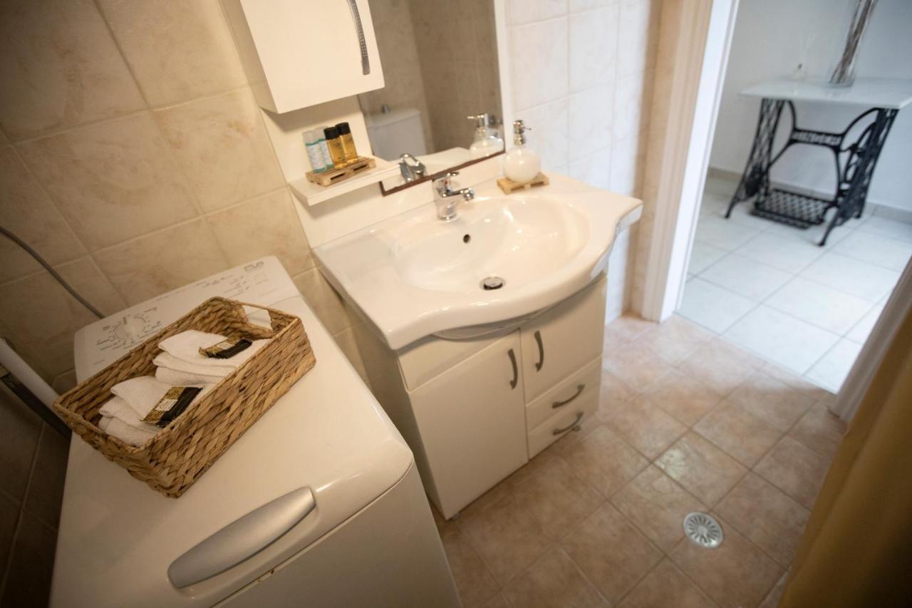 Syros Moments Apartment Ermoupoli Luaran gambar